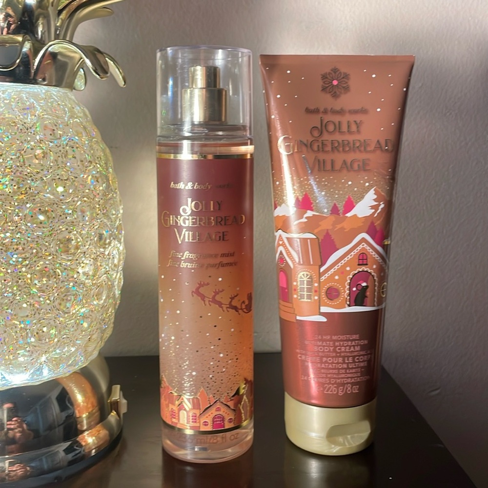 Bath and Bodyworks Jolly Gingerbread ( Discontinued)